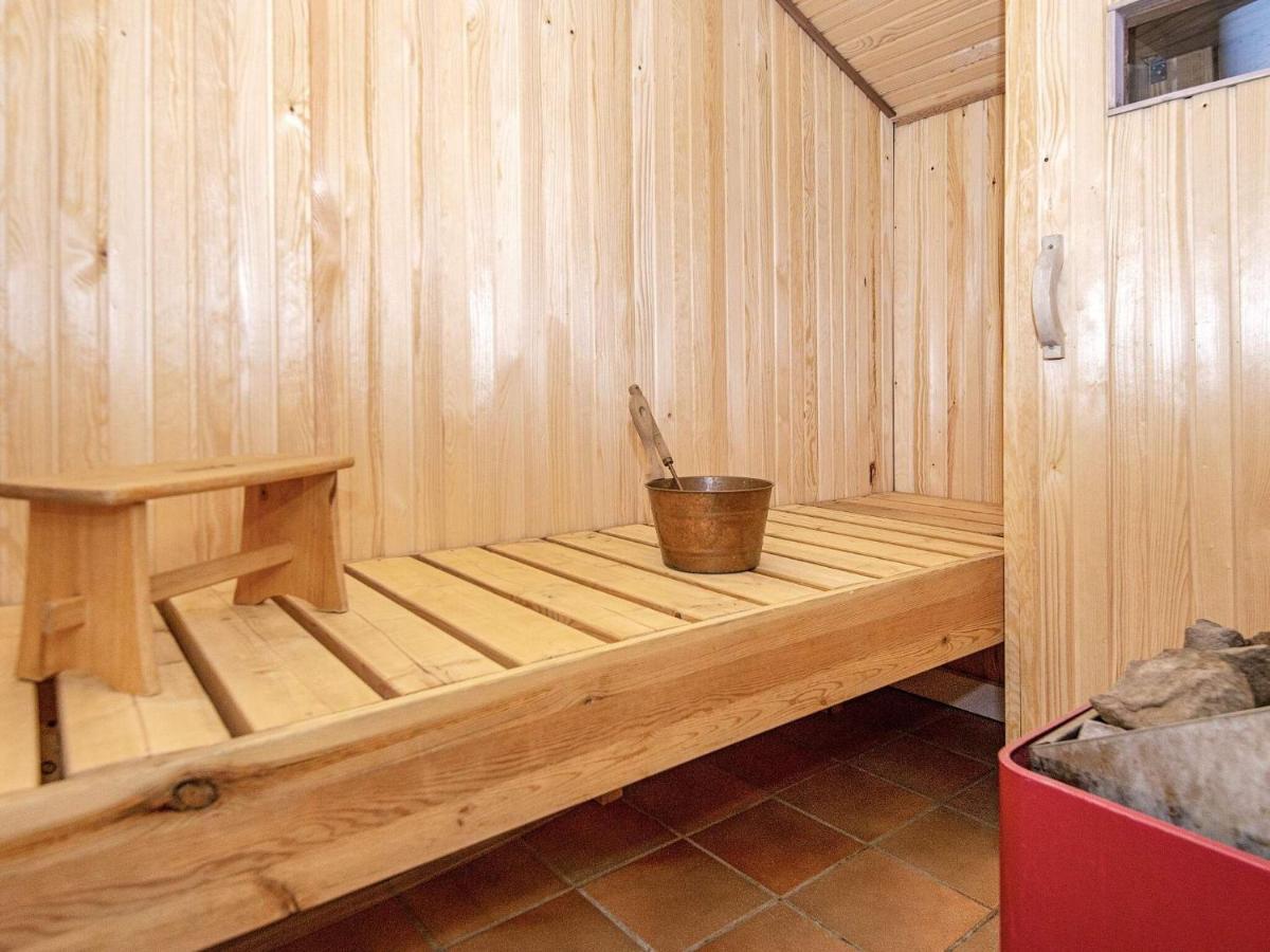 8 Person Holiday Home In Hejls Eksteriør bilde